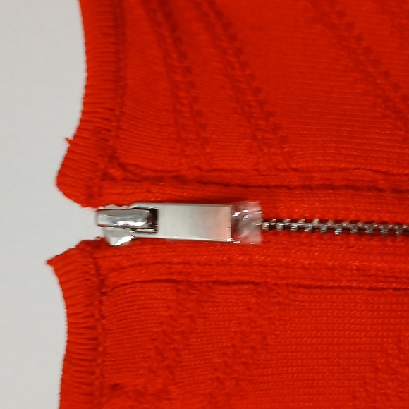 NWOT CACHE Elegant Red Dress, Sz Large - Picture 5 of 8